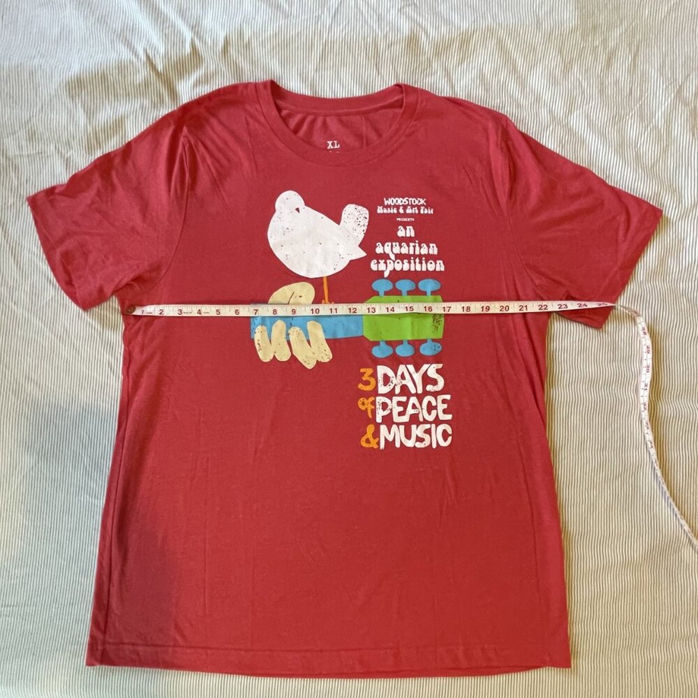 32 Bar Blues  Woodstock Classic Poster Style T Shirt - Size XL - Picture 2 of 3